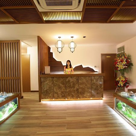 มิญ ตัม โฮเทล แอนด์ สปา 3/2 Hotel โฮจิมินห์ซิตี้ ภายนอก รูปภาพ