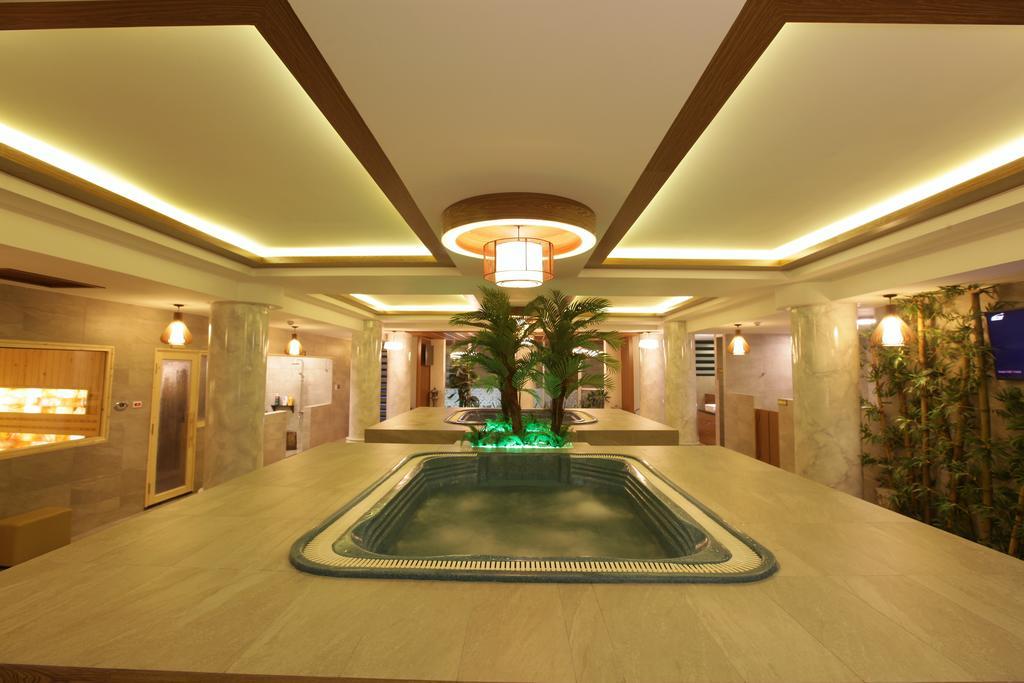 มิญ ตัม โฮเทล แอนด์ สปา 3/2 Hotel โฮจิมินห์ซิตี้ ภายนอก รูปภาพ